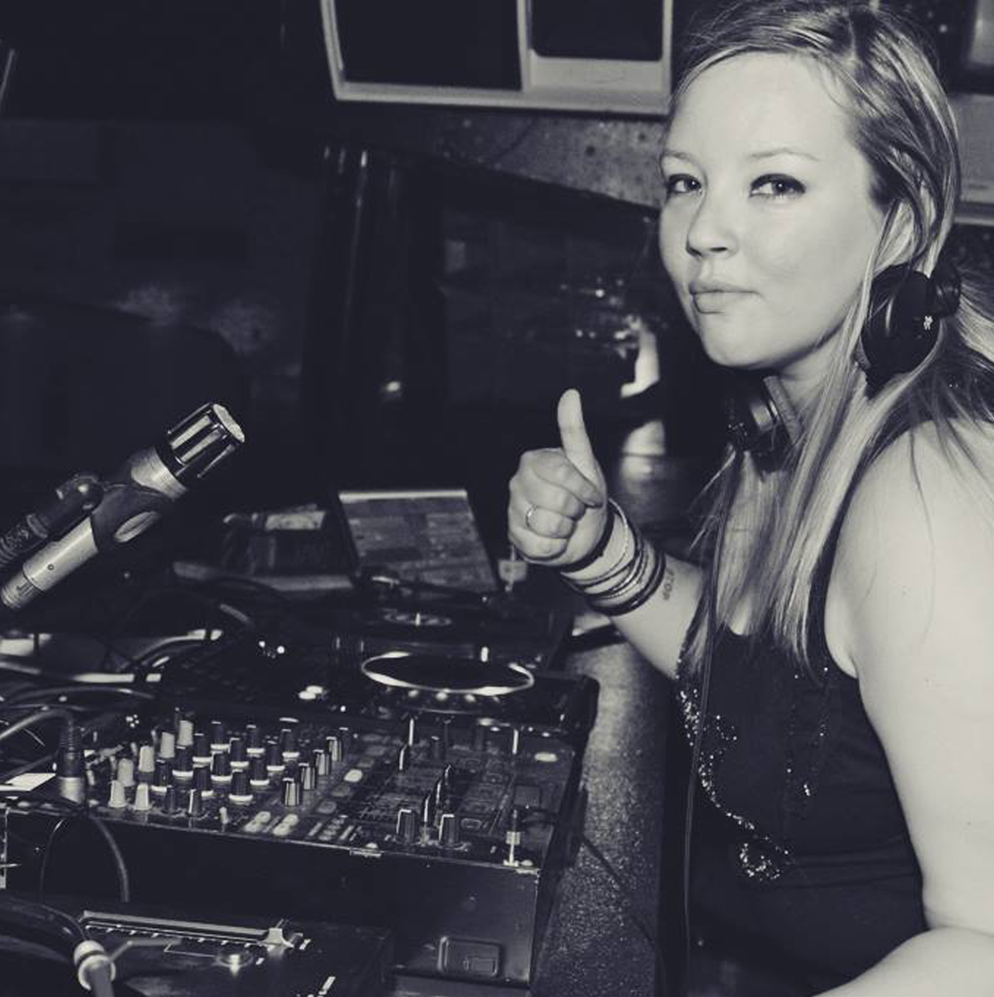 Dj Sylvana 24x7 Club, Podcast, Private Live Streaming Booking